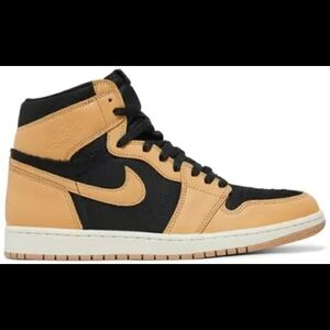 Nike Men's Black and Tan High-Top Sneakers